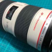 キヤノン Canon EF 70mm-200mm F2.8 L IS USM の落下故障（動作不可）カメラを買取りました
