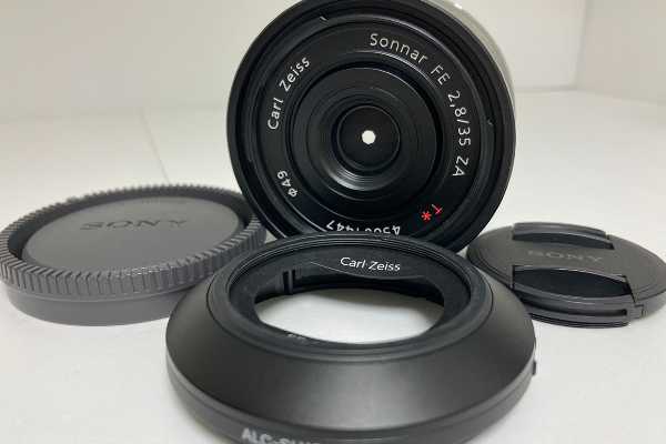 【レンズ買取】ソニー SONY Sonnar FE 35mm F2.8 ZA T* Eマウント 美品の査定価格