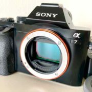 【カメラ買取】ソニー SONY α7 ILCE-7 Eマウント ミラーレスカメラ 液晶コーティング・ゴム剥がれありの査定価格