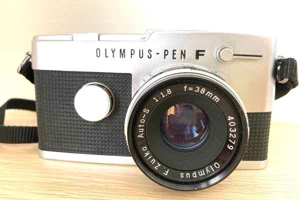 【カメラ買取】オリンパス OLYMPUS PEN FT F.Zuiko Auto-S 38mm F1.8 クモリありの査定価格