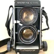【カメラ買取】マミヤ Mamiya C330 MAMIYA-SEKOR DS 105mm F3.5 二眼レフ カビ・クモリありの査定価格