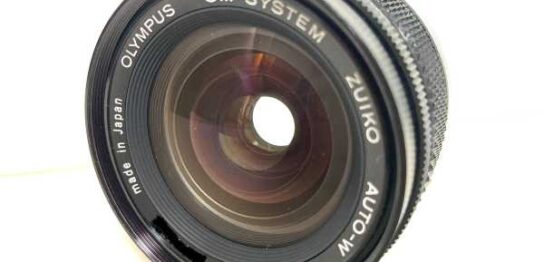 【レンズ買取】オリンパス OLYMPUS OM-SYSTEM ZUIKO AUTO-W 21mm F2 点カビの査定価格