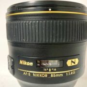 【レンズ買取】ニコン Nikon AF-S NIKKOR 85mm F1.4 G 美品の査定価格