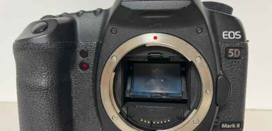 【カメラ買取】キヤノン Canon EOS 5D Mark II 2 一眼レフカメラ カビありの査定価格