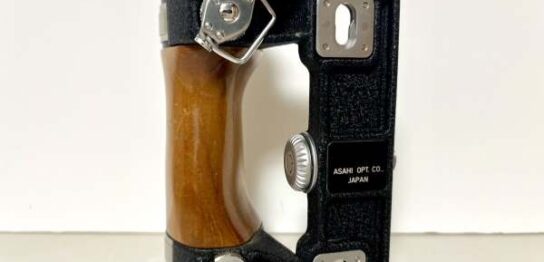 【カメラ買取】ペンタックス ASAHI PENTAX 67用 木製ウッドグリップ キズありの査定価格