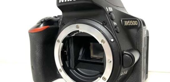 【カメラ買取】ニコン Nikon D5500 一眼レフカメラ 美品の査定価格