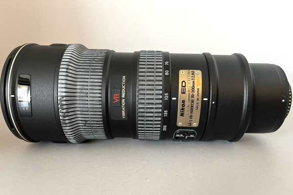 【レンズ買取】ニコン Nikon AF-S VR ZOOM NIKKOR ED 70-200mm F2.8 G カビ・AF不良（ピントが合わない）の査定価格