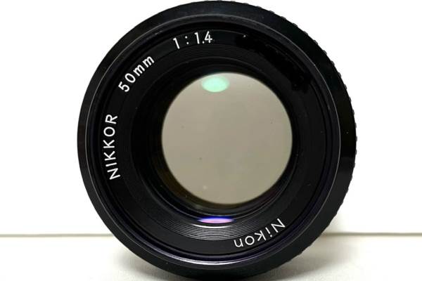 【レンズ買取】ニコン Nikon nikkor 50mm F1.4 Ai カビ・クモリありの査定価格