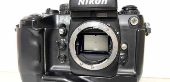 【カメラ買取】ニコン Nikon F4 S ボディ 動作不可・カビありの査定価格