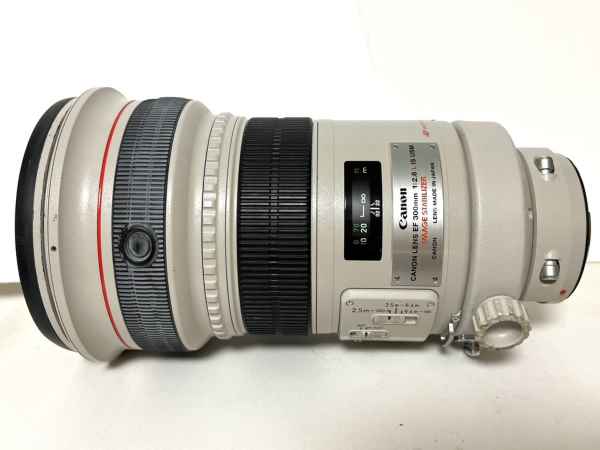 【レンズ買取】キヤノン Canon LENS EF 300mm f2.8 L IS USM カビ・フロント部に凹みありの査定価格