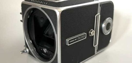 【カメラ買取】ハッセルブラッド HASSELBLAD 500C/M ボディ ＋ A12フィルムマガジン カビ・クモリの査定価格