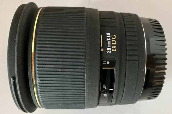 【レンズ買取】シグマ SIGMA 28mm F1.8 EX DG For Canon 美品の査定価格