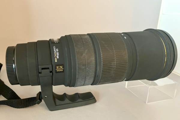 【レンズ買取】シグマ SIGMA 120-300mm f2.8 APO DG HSM for canon カビ・白化の査定価格