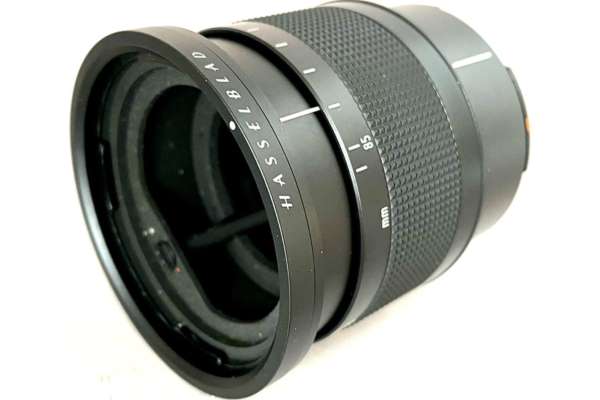 【レンズ買取】ハッセルブラッド HASSELBLAD Extension Tube 51691 64-85mm For Vマウント 美品の査定価格