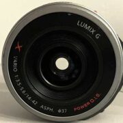 【レンズ買取】パナソニック Panasonic LUMIX G VARIO 14-42mm F3.5-5.6 H-PS14042 カビの査定価格