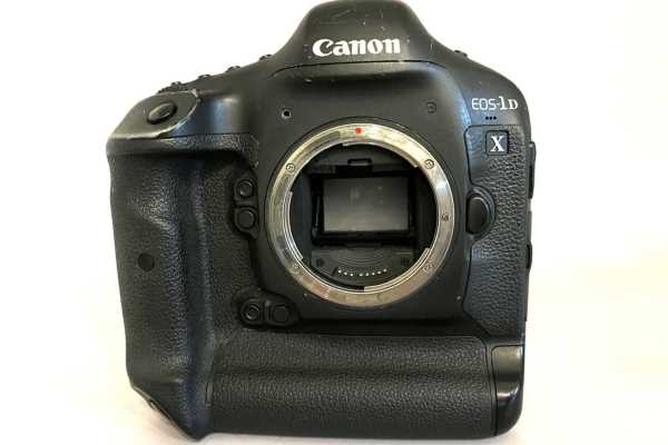 【カメラ買取】キヤノン Canon EOS-1 D X エラーの査定価格