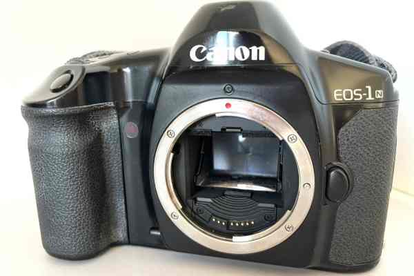 【カメラ買取】キヤノン Canon EOS-1 N カビ・ダイヤル操作利きが悪いの査定価格