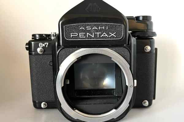 【カメラ買取】PENTAX 6×7 中判フィルムカメラ ボディ シャッター不可の査定価格