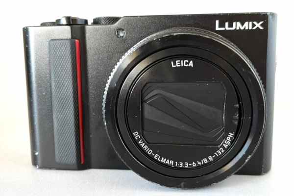 【カメラ買取】パナソニック Panasonic Lumix DC-TX2 落下破損の査定価格