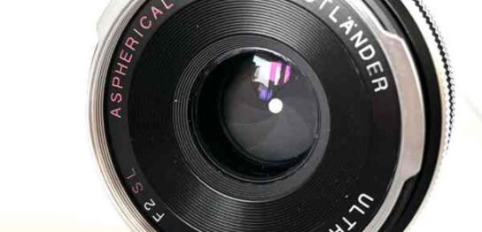 【レンズ買取】フォクトレンダー VOIGTLANDER ULTRON 40mm F2 SL For Nikon クモリ・バルサム切れの査定価格