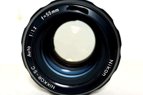 【レンズ買取】ニコン Nikon NIKKOR-S.C Auto 55mm F1.2 Non Ai 前玉カビありの査定価格