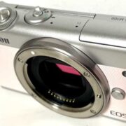 【カメラ買取】キヤノン Canon EOS M100 リミテッドキット ピンク 美品の査定価格