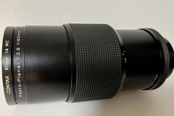 【レンズ買取】コンタックス CONTAX Carl Zeiss Makro-Planar 60mm F2.8 T* AEJ カビありの査定価格