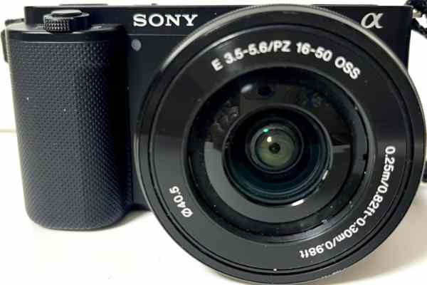 【カメラ買取】ソニー SONY VLOGCAM ZV-E10 ボディ 水没品・通電不可の査定価格