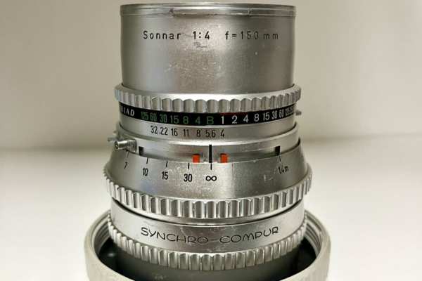 【レンズ買取】ハッセルブラッド HASSELBLAD Sonnar C 150mm F4 Chrome シルバー 並品の査定価格